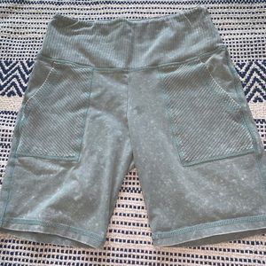 Size medium sage green aerie biker shorts